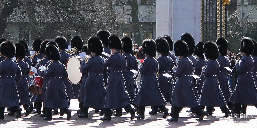 changing_of_the_guards_1